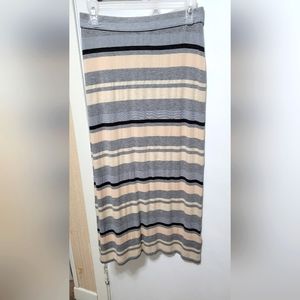 Maxi striped skirt